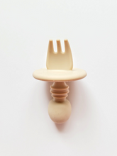 Load image into Gallery viewer, Baby Utensil Set - Prairie Wheat
